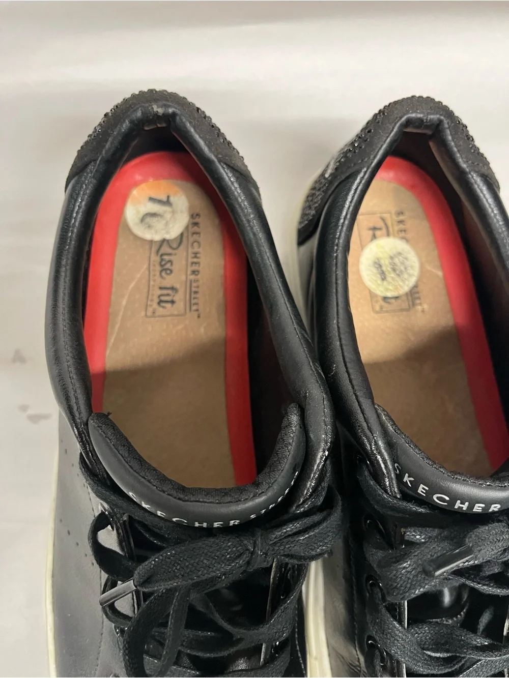 Skechers be happy sneakers size 10